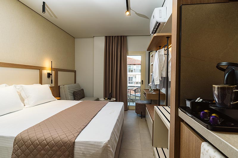 PR SUITES NEOI POROI